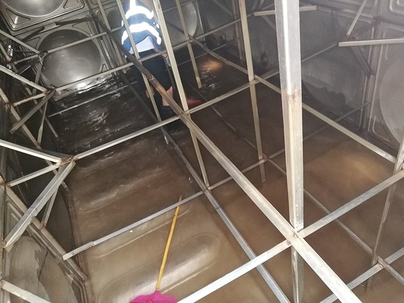 不锈钢万州生活水箱的清洗和维护有哪些专业要求