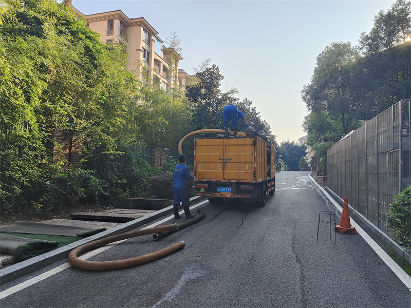 万州化粪池清淘需要注意的关键细节