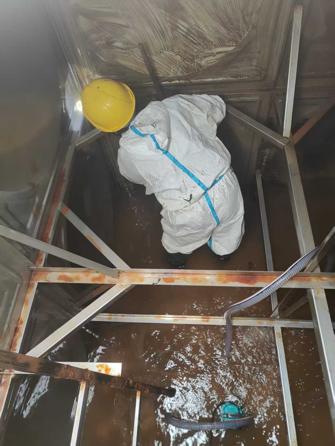 万州二次供水水箱清洗公司