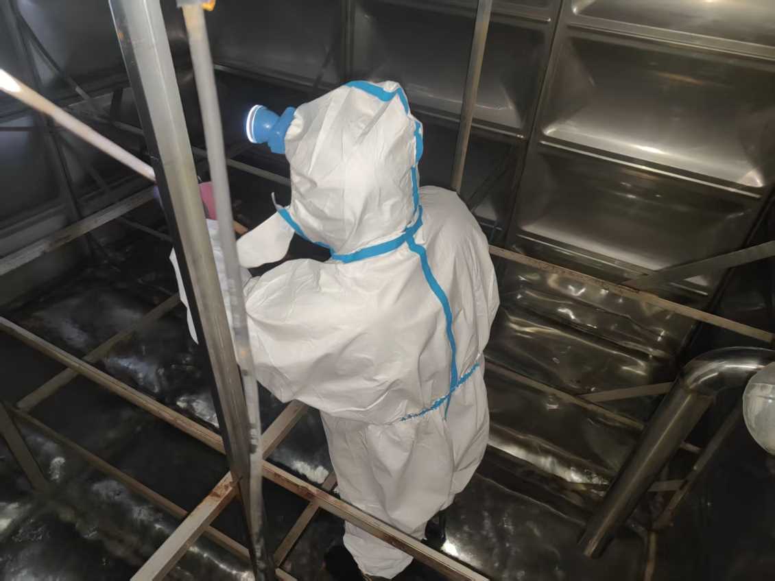 万州二次供水水箱清洗